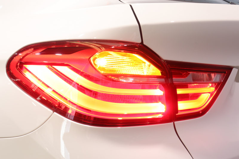 BMW X4 xDrive 28i Mｽﾎﾟｰﾂ　1ｵｰﾅｰ ﾄﾞﾗｲﾋﾞﾝｸﾞｱｼｽﾄﾌﾟﾗｽ ｱｸﾃｨﾌﾞｸﾙｺﾝ ﾓｶﾚｻﾞｰ ｻﾝﾙｰﾌ 第5世代iDriveﾅﾋﾞ HiFiｻｳﾝﾄﾞ ﾌﾙｾｸﾞTV 360ｶﾒﾗ Mｽﾎﾟｰﾂｴｱﾛ&19ｲﾝﾁAW　2年保証