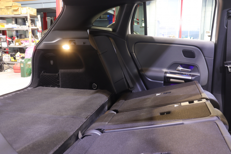 AMG GLA GLA45S 4MATIC+ AMGﾊﾟﾌｫｰﾏﾝｽ&ｱﾄﾞﾊﾞﾝｽﾄP ﾅﾋﾞｹﾞｰｼｮﾝP ﾚｰﾀﾞｰSP　AMGﾊﾟﾌｫｰﾏﾝｽｼｰﾄ 本革(灰/黒)ﾍﾞﾝﾁﾚｰﾀｰ ﾊﾟﾉﾗﾏｻﾝﾙｰﾌ 10.25ｲﾝﾁﾜｲﾄﾞﾅﾋﾞ ｱﾄﾞﾊﾞﾝｽﾄﾞｻｳﾝﾄﾞ ﾍｯﾄﾞｱｯﾌﾟD 360ｶﾒﾗ ﾌｯﾄﾄﾗﾝｸ ﾏﾙﾁﾋﾞｰﾑLED　2年保証