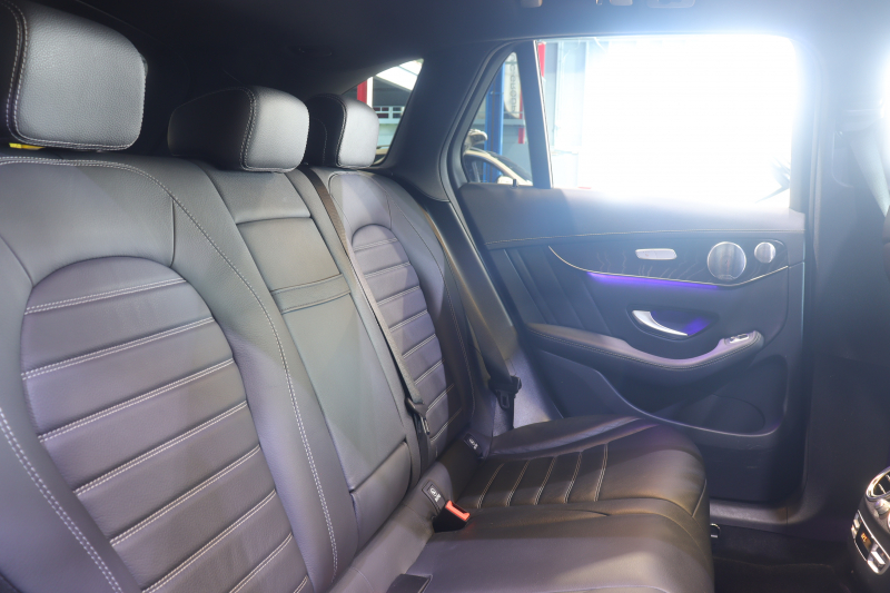 AMG GLC GLC43 4MATIC ﾚｻﾞｰｴｸｽｸﾙｼﾌﾞP ﾚｰﾀﾞｰSP　後期ﾓﾃﾞﾙ 黒本革 ﾊﾟﾉﾗﾏｻﾝﾙｰﾌ 10.25ｲﾝﾁﾜｲﾄﾞﾅﾋﾞ Burmesterｻｳﾝﾄﾞ ﾍｯﾄﾞｱｯﾌﾟD ｴｱﾊﾞﾗﾝｽP 360ｶﾒﾗ AMGｴｱﾛ&20ｲﾝﾁ5ﾂｲﾝｽﾎﾟｰｸAW　2年保証