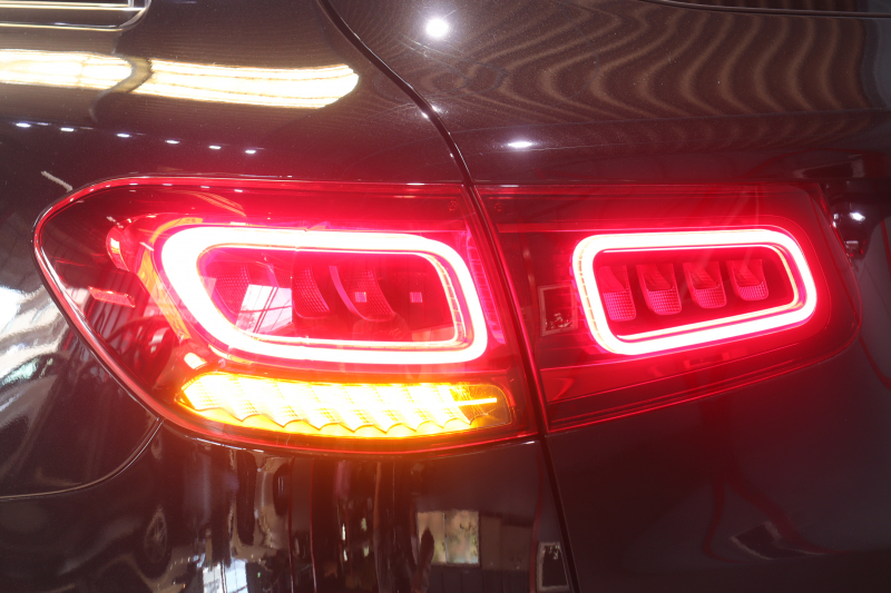 AMG GLC GLC43 4MATIC ﾚｻﾞｰｴｸｽｸﾙｼﾌﾞP ﾚｰﾀﾞｰSP　後期ﾓﾃﾞﾙ 黒本革 ﾊﾟﾉﾗﾏｻﾝﾙｰﾌ 10.25ｲﾝﾁﾜｲﾄﾞﾅﾋﾞ Burmesterｻｳﾝﾄﾞ ﾍｯﾄﾞｱｯﾌﾟD ｴｱﾊﾞﾗﾝｽP 360ｶﾒﾗ AMGｴｱﾛ&20ｲﾝﾁ5ﾂｲﾝｽﾎﾟｰｸAW　2年保証