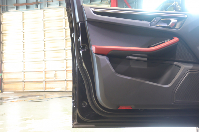 ポルシェ マカン GTS　1ｵｰﾅｰ MY17 PASM ﾂｰﾄﾝﾚｻﾞｰｲﾝﾃﾘｱ(ﾌﾞﾗｯｸ/ﾚｯﾄﾞ) ﾊﾟﾉﾗﾏｻﾝﾙｰﾌ PCMﾅﾋﾞ ﾚｰﾝﾁｪﾝｼﾞｱｼｽﾄ ｽﾎﾟｰﾂｴｸﾞｿﾞｰｽﾄ LEDﾍｯﾄﾞﾗｲﾄ ｴﾝﾄﾘｰﾄﾞﾗｲﾌﾞ 21ｲﾝﾁ911ﾀｰﾎﾞAW　2年保証