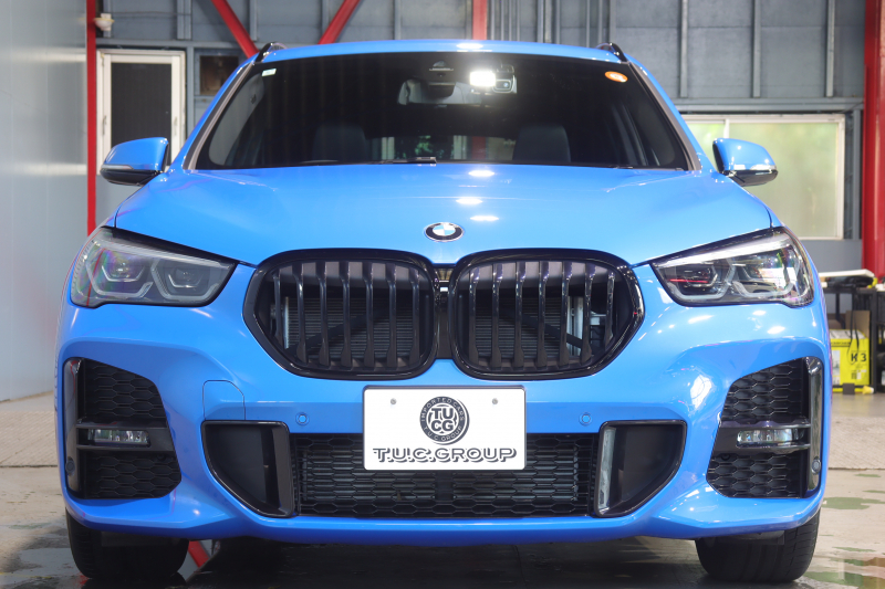 BMW X1 xDrive 18d Mｽﾎﾟｰﾂ ｺﾝﾌｫｰﾄP ｱﾄﾞﾊﾞﾝｽﾄﾞｱｸﾃｨﾌﾞSP　後期 専用ｼｰﾄ ﾒﾓﾘｰ機能 第6世代iDriveﾅﾋﾞ ｱｸﾃｨﾌﾞｸﾙｺﾝ ｱｸﾃｨﾌﾞｸﾙｺﾝ 車線逸脱防止機能 LEDﾍｯﾄﾞﾗｲﾄ ｱﾝﾋﾞｴﾝﾄﾗｲﾄ 専用ｴｸｽﾃﾘｱ 専用色　2年保証