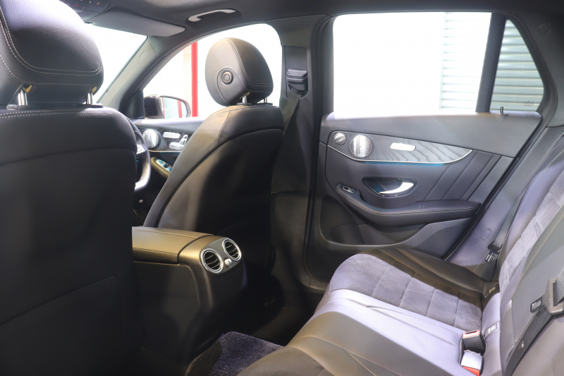 メルセデスベンツ GLC GLC220d 4MATIC ﾛｰﾚｳｽED ﾅｲﾄP ﾚｰﾀﾞｰSP　360台限定 ﾚｻﾞｰARTICO/DINAMICAｼｰﾄ ｼｰﾄﾋｰﾀｰ ﾊﾟﾉﾗﾏｻﾝﾙｰﾌ 8.4ｲﾝﾁﾜｲﾄﾞﾅﾋﾞ 360ｶﾒﾗ ｱｸﾃｨﾌﾞｸﾙｺﾝ LEDﾍｯﾄﾞﾗｲﾄ ｱﾝﾋﾞｴﾝﾄﾗｲﾄ 自動ﾘｱｹﾞｰﾄ AMGｴｱﾛ&19ｲﾝﾁｱﾙﾐ　2年保証