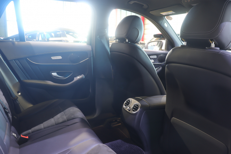 メルセデスベンツ GLC GLC250 4MATIC ｽﾎﾟｰﾂ ﾚｰﾀﾞｰSP　ﾚｻﾞｰARTICO/DINAMICAｼｰﾄ ｼｰﾄﾋｰﾀｰ 8.4ｲﾝﾁﾜｲﾄﾞﾅﾋﾞ 360ｶﾒﾗ ｱｸﾃｨﾌﾞｸﾙｺﾝ ﾍｯﾄﾞｱｯﾌﾟﾃﾞｨｽﾌﾟﾚｲ LEDﾍｯﾄﾞﾗｲﾄ ｱﾝﾋﾞｴﾝﾄﾗｲﾄ 自動ﾘｱｹﾞｰﾄ ﾌｯﾄﾄﾗﾝｸｵｰﾌﾟﾅｰ AMGｴｱﾛ&19ｲﾝﾁｱﾙﾐ　2年保証