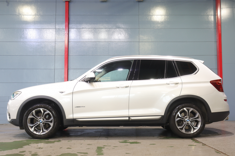 BMW X3 xDrive 20d Xﾗｲﾝ　後期ﾓﾃﾞﾙ ﾄﾞﾗｲﾋﾞﾝｸﾞｱｼｽﾄﾌﾟﾗｽ ｱｸﾃｨﾌﾞｸﾙｺﾝ ﾈﾊﾞﾀﾞﾚｻﾞｰｼｰﾄ(ﾌﾞﾗｯｸ) 第5世代iDriveﾅﾋﾞ ﾌﾙｾｸﾞTV 360ｶﾒﾗ ﾚｰﾝﾁｪﾝｼﾞｱｼｽﾄ 車線逸脱防止機能 専用ｴｸｽﾃﾘｱ　2年保証付