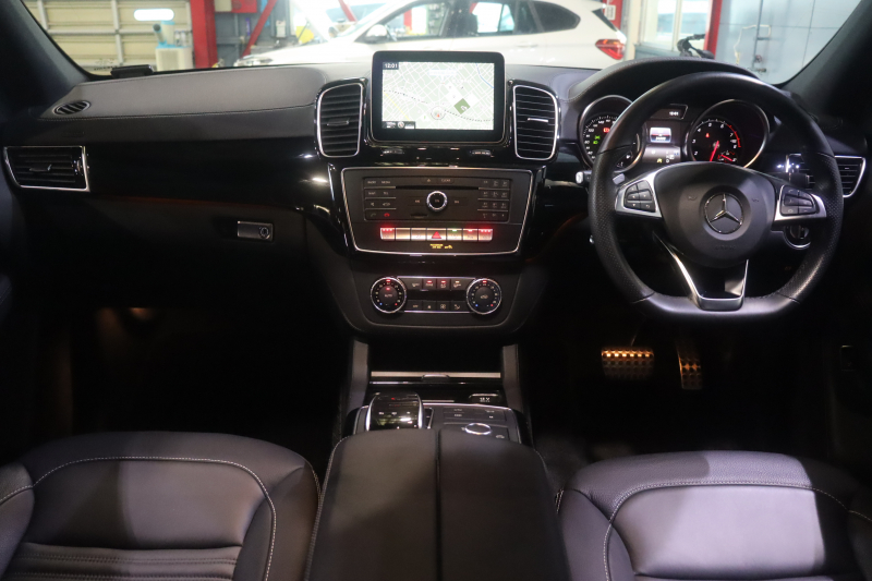 AMG GLE GLE43 4MATIC ﾚｰﾀﾞｰ SP　黒ﾅｯﾊﾟﾚｻﾞｰｼｰﾄ ﾊﾟﾉﾗﾏｻﾝﾙｰﾌ 8ｲﾝﾁﾜｲﾄﾞﾅﾋﾞ CarPlay harman/kardonｻｳﾝﾄﾞ 360ｶﾒﾗ ｷｰﾚｽｺﾞｰ LEDﾍｯﾄﾞﾗｲﾄ AMGｴｱﾛ&21ｲﾝﾁAW 　2年保証