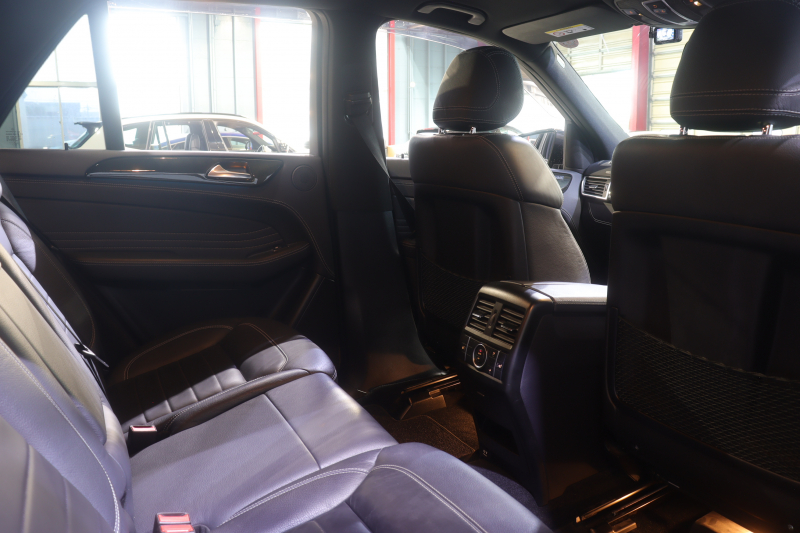メルセデスベンツ Mクラス ML350 4MATIC AMGｽﾎﾟｰﾂP ﾚｰﾀﾞｰSP　ｷｰﾚｽｺﾞｰ 黒ﾅｯﾊﾟﾚｻﾞｰ 7ｲﾝﾁﾜｲﾄﾞﾅﾋﾞ ｱｸﾃｨﾌﾞｸﾙｺﾝ ﾚｰﾝｷｰﾌﾟ 360ｶﾒﾗ 前後ﾋｰﾀｰ ｷｰﾚｽｺﾞｰ AMGｴｱﾛ&20ｲﾝﾁAW　2年保証