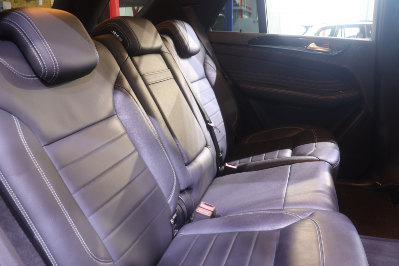 メルセデスベンツ Mクラス ML350 4MATIC AMGｽﾎﾟｰﾂP ﾚｰﾀﾞｰSP　ｷｰﾚｽｺﾞｰ 黒ﾅｯﾊﾟﾚｻﾞｰ 7ｲﾝﾁﾜｲﾄﾞﾅﾋﾞ ｱｸﾃｨﾌﾞｸﾙｺﾝ ﾚｰﾝｷｰﾌﾟ 360ｶﾒﾗ 前後ﾋｰﾀｰ ｷｰﾚｽｺﾞｰ AMGｴｱﾛ&20ｲﾝﾁAW　2年保証