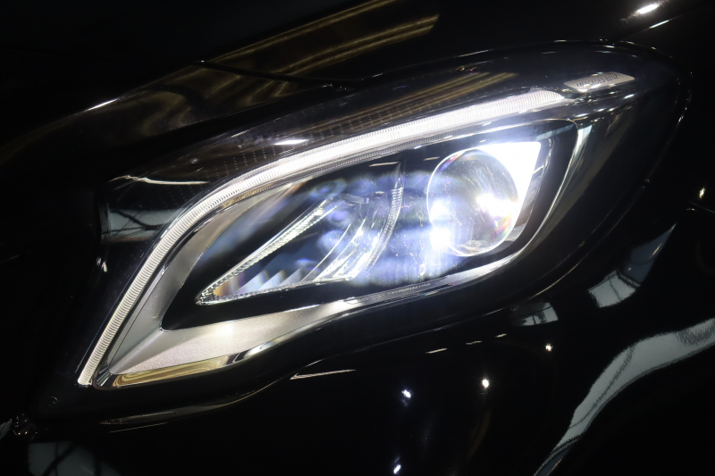 メルセデスベンツ GLA GLA220 4MATIC ﾌﾟﾚﾐｱﾑP ﾚｰﾀﾞｰSP　後期ﾓﾃﾞﾙ 黒革 ﾊﾟﾉﾗﾏｻﾝﾙｰﾌ 8ｲﾝﾁﾜｲﾄﾞﾅﾋﾞ CarPlay harman/kardonｻｳﾝﾄﾞ LEDﾍｯﾄﾞﾗｲﾄ ｱｸﾃｨﾌﾞｸﾙｺﾝ 自動ﾘｱｹﾞｰﾄ 18ｲﾝﾁｱﾙﾐ　2年保証