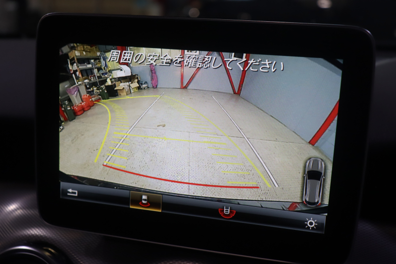 メルセデスベンツ GLA GLA220 4MATIC ﾌﾟﾚﾐｱﾑP ﾚｰﾀﾞｰSP　後期ﾓﾃﾞﾙ 黒革 ﾊﾟﾉﾗﾏｻﾝﾙｰﾌ 8ｲﾝﾁﾜｲﾄﾞﾅﾋﾞ CarPlay harman/kardonｻｳﾝﾄﾞ LEDﾍｯﾄﾞﾗｲﾄ ｱｸﾃｨﾌﾞｸﾙｺﾝ 自動ﾘｱｹﾞｰﾄ 18ｲﾝﾁｱﾙﾐ　2年保証
