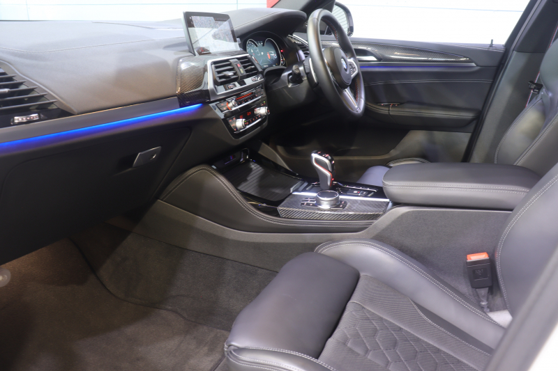 BMW Mシリーズ X3 M ｺﾝﾍﾟﾃｨｼｮﾝ　ﾄﾞﾗｲﾋﾞﾝｸﾞｱｼｽﾄﾌﾟﾗｽ ACC Mｽﾎﾟｰﾂｼｰﾄ(ｴｸｽﾃﾝﾄﾞﾚｻﾞｰﾒﾘﾉ) 第6世代iDriveﾅﾋﾞ harman/kardonｻｳﾝﾄﾞ ﾍｯﾄﾞｱｯﾌﾟﾃﾞｨｽﾌﾟﾚｲ ｱﾀﾞﾌﾟﾃｨﾌﾞLED Mｽﾎﾟｰﾂｴｷｿﾞｰｽﾄ 専用ｴｸｽﾃﾘｱ 21ｲﾝﾁｱﾙﾐ 　2年保証