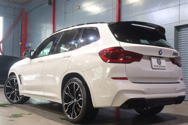 BMW Mシリーズ X3 M ｺﾝﾍﾟﾃｨｼｮﾝ　ﾄﾞﾗｲﾋﾞﾝｸﾞｱｼｽﾄﾌﾟﾗｽ ACC Mｽﾎﾟｰﾂｼｰﾄ(ｴｸｽﾃﾝﾄﾞﾚｻﾞｰﾒﾘﾉ) 第6世代iDriveﾅﾋﾞ harman/kardonｻｳﾝﾄﾞ ﾍｯﾄﾞｱｯﾌﾟﾃﾞｨｽﾌﾟﾚｲ ｱﾀﾞﾌﾟﾃｨﾌﾞLED Mｽﾎﾟｰﾂｴｷｿﾞｰｽﾄ 専用ｴｸｽﾃﾘｱ 21ｲﾝﾁｱﾙﾐ 　2年保証
