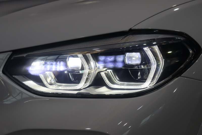 BMW Mシリーズ X3 M ｺﾝﾍﾟﾃｨｼｮﾝ　ﾄﾞﾗｲﾋﾞﾝｸﾞｱｼｽﾄﾌﾟﾗｽ ACC Mｽﾎﾟｰﾂｼｰﾄ(ｴｸｽﾃﾝﾄﾞﾚｻﾞｰﾒﾘﾉ) 第6世代iDriveﾅﾋﾞ harman/kardonｻｳﾝﾄﾞ ﾍｯﾄﾞｱｯﾌﾟﾃﾞｨｽﾌﾟﾚｲ ｱﾀﾞﾌﾟﾃｨﾌﾞLED Mｽﾎﾟｰﾂｴｷｿﾞｰｽﾄ 専用ｴｸｽﾃﾘｱ 21ｲﾝﾁｱﾙﾐ 　2年保証