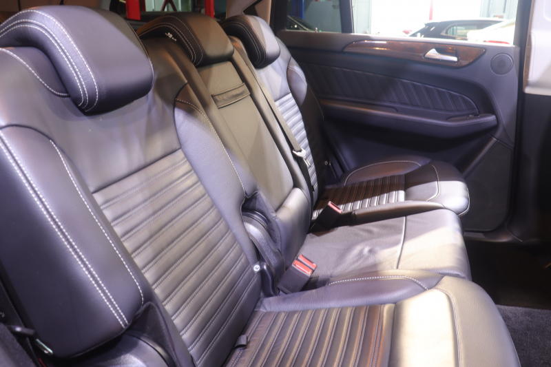 メルセデスベンツ GLS GLS350d 4MATIC ｽﾎﾟｰﾂ ﾚｰﾀﾞｰSP　黒ﾅｯﾊﾟ革 全席ｼｰﾄﾋｰﾀｰ ﾊﾟﾉﾗﾏｻﾝﾙｰﾌ 8ｲﾝﾁﾜｲﾄﾞﾅﾋﾞ ﾌﾙｾｸﾞTV harman/kardonｻｳﾝﾄﾞ CarPlay 360ｶﾒﾗ LEDﾍｯﾄﾞﾗｲﾄ 自動ﾘｱｹﾞｰﾄ AMGｴｱﾛ&21ｲﾝﾁｱﾙﾐ　2年保証
