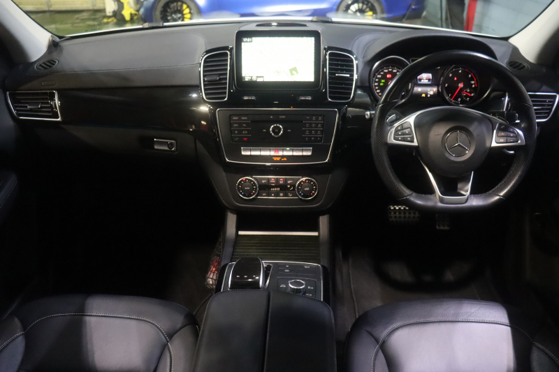 メルセデスベンツ GLE GLE350d 4MATIC ｽﾎﾟｰﾂ ﾚｰﾀﾞｰSP　黒ﾅｯﾊﾟ革 全席ｼｰﾄﾋｰﾀｰ ﾊﾟﾉﾗﾏｻﾝﾙｰﾌ 8ｲﾝﾁﾜｲﾄﾞﾅﾋﾞ ﾌﾙｾｸﾞTV harman/kardonｻｳﾝﾄﾞ CarPlay 360ｶﾒﾗ LEDﾍｯﾄﾞﾗｲﾄ 自動ﾘｱｹﾞｰﾄ AMGｴｱﾛ&21ｲﾝﾁｱﾙﾐ　2年保証