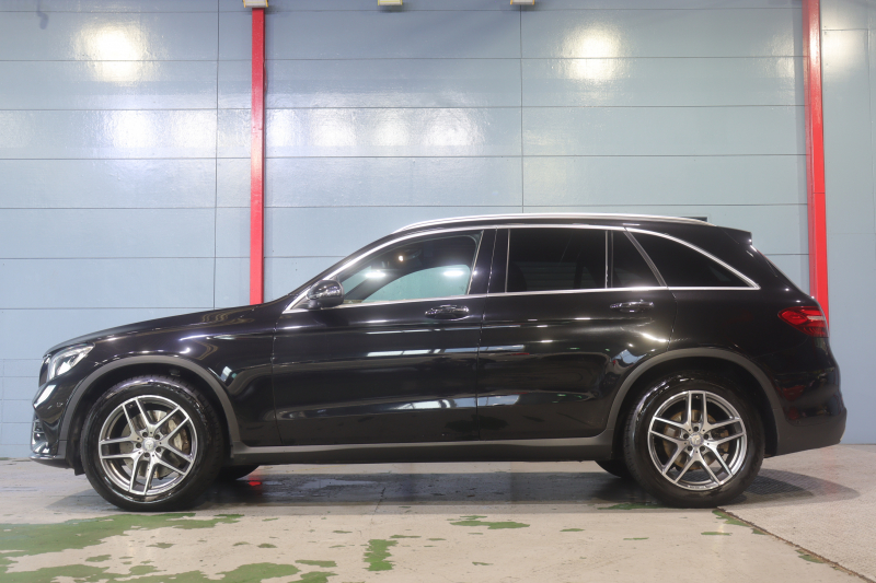 メルセデスベンツ GLC GLC250 4MATIC ｽﾎﾟｰﾂ 本革仕様 ﾚｰﾀﾞｰSP　1ｵｰﾅｰ 黒本革ｼｰﾄ ﾊﾟﾉﾗﾏｻﾝﾙｰﾌ 8.4ｲﾝﾁﾜｲﾄﾞﾅﾋﾞ Burmesterｻｳﾝﾄﾞ 360ｶﾒﾗ ｱｸﾃｨﾌﾞｸﾙｺﾝ ﾍｯﾄﾞｱｯﾌﾟﾃﾞｨｽﾌﾟﾚｲ LEDﾍｯﾄﾞﾗｲﾄ ｱﾝﾋﾞｴﾝﾄﾗｲﾄ 自動ﾘｱｹﾞｰﾄ AMGｴｱﾛ&19ｲﾝﾁｱﾙﾐ　2年保証
