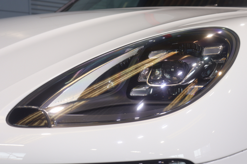 ポルシェ マカン GTS ｽﾎﾟｰﾂｸﾛﾉP　PASM ﾂｰﾄﾝﾚｻﾞｰｲﾝﾃﾘｱ(ﾌﾞﾗｯｸ/ﾚｯﾄﾞ) PCMﾅﾋﾞ CarPlay ｱｸﾃｨﾌﾞｸﾙｺﾝ ｽﾎﾟｰﾂｴｸﾞｿﾞｰｽﾄ LEDﾍｯﾄﾞﾗｲﾄ ｴﾝﾄﾘｰﾄﾞﾗｲﾌﾞ 20ｲﾝﾁRSｽﾊﾟｲﾀﾞｰAW　2年保証