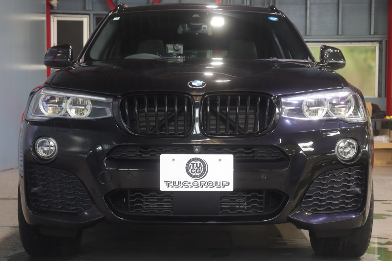 BMW X3 ﾌﾞﾗｯｸｱｳﾄ　310台限定車 ﾄﾞﾗｲﾋﾞﾝｸﾞｱｼｽﾄﾌﾟﾗｽ ｱｸﾃｨﾌﾞｸﾙｺﾝ ﾌﾞﾗｯｸﾚｻﾞｰｼｰﾄ ﾊﾟﾉﾗﾏｻﾝﾙｰﾌ 第5世代iDriveﾅﾋﾞ HIFiｻｳﾝﾄﾞ ﾌﾙｾｸﾞTV ﾍｯﾄﾞｱｯﾌﾟﾃﾞｨｽﾌﾟﾚｲ 360ｶﾒﾗ  専用ｴｸｽﾃﾘｱ　2年保証