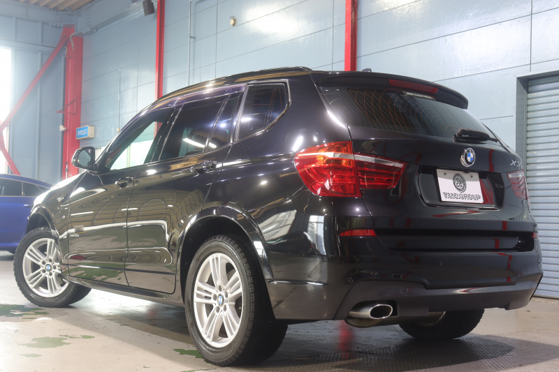 BMW X3 ﾌﾞﾗｯｸｱｳﾄ　310台限定車 ﾄﾞﾗｲﾋﾞﾝｸﾞｱｼｽﾄﾌﾟﾗｽ ｱｸﾃｨﾌﾞｸﾙｺﾝ ﾌﾞﾗｯｸﾚｻﾞｰｼｰﾄ ﾊﾟﾉﾗﾏｻﾝﾙｰﾌ 第5世代iDriveﾅﾋﾞ HIFiｻｳﾝﾄﾞ ﾌﾙｾｸﾞTV ﾍｯﾄﾞｱｯﾌﾟﾃﾞｨｽﾌﾟﾚｲ 360ｶﾒﾗ  専用ｴｸｽﾃﾘｱ　2年保証