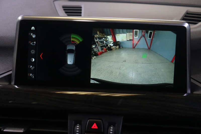 BMW X1 xDrive 18d Xﾗｲﾝ ﾊｲﾗｲﾝ&ｺﾝﾌｫｰﾄP ｱﾄﾞﾊﾞﾝｽﾄﾞｱｸﾃｨﾌﾞSP　中期 ﾀﾞｺﾀﾚｻﾞｰ(ﾓｶ) 第6世代iDriveﾅﾋ ｱｸﾃｨﾌﾞｸﾙｺﾝ ﾍｯﾄﾞｱｯﾌﾟﾃﾞｨｽﾌﾟﾚｲ ｽﾗｲﾃﾞｨﾝｸﾞﾘﾔｼｰﾄ LEDﾍｯﾄﾞﾗｲﾄ 専用ｴｸｽﾃﾘｱ&18ｲﾝﾁｱﾙﾐ 自動Rｹﾞｰﾄ　2年保証