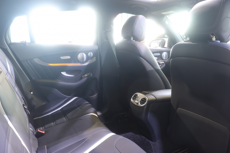 AMG GLCクーペ GLC63 S 4MATIC+ ｸｰﾍﾟ ﾚｻﾞｰｴｸｽｸﾙｰｼﾌﾞ&ﾚｰﾀﾞｰSP　ﾅｯﾊﾟ革 ｻﾝﾙｰﾌ 8.4ｲﾝﾁﾜｲﾄﾞﾅﾋﾞ Burmesterｻｳﾝﾄﾞ 360ｶﾒﾗ ﾍｯﾄﾞｱｯﾌﾟﾃﾞｨｽﾌﾟﾚｲ LEDﾍｯﾄﾞﾗｲﾄ 自動Rｹﾞｰﾄ 専用ｴｱﾛ&21AW 510ps　2年保証