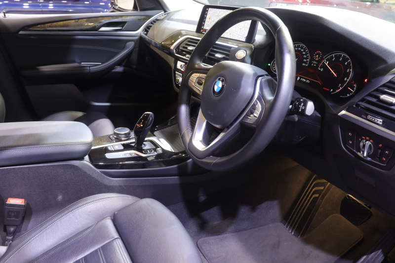 BMW X3 xDrive 20i Xﾗｲﾝ ﾊｲﾗｲﾝP　ACC 黒革ﾄﾞﾗｲﾋﾞﾝｸﾞｱｼｽﾄﾌﾟﾗｽ  iDriveﾅﾋﾞ 360ｶﾒﾗ ｺﾝﾌｫｰﾄｱｸｾｽ ｱﾀﾞﾌﾟﾃｨﾌﾞLED 専用ｴｸｽﾃﾘｱ 19ｲﾝﾁYｽﾎﾟｰｸAW　2年保証付