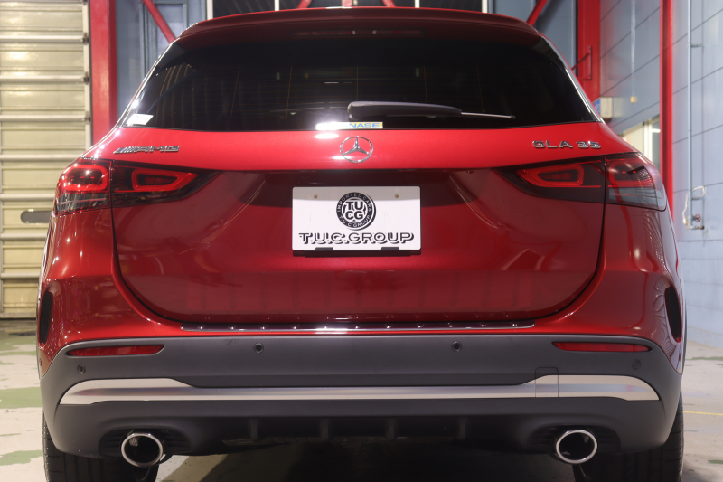 AMG GLA GLA35 4MATIC AMGﾊﾟﾌｫｰﾏﾝｽ&ｱﾄﾞﾊﾞﾝｽﾄ&ﾅﾋﾞｹﾞｰｼｮﾝP ﾚｰﾀﾞｰSP　AMGﾊﾟﾌｫｰﾏﾝｽｼｰﾄ 本革(灰/黒) ﾊﾟﾉﾗﾏｻﾝﾙｰﾌ 10.25ｲﾝﾁﾜｲﾄﾞﾅﾋﾞ ｱﾄﾞﾊﾞﾝｽﾄﾞｻｳﾝﾄﾞ ﾍｯﾄﾞｱｯﾌﾟD 360ｶﾒﾗ ﾌｯﾄﾄﾗﾝｸ ﾏﾙﾁﾋﾞｰﾑLED　2年保証付