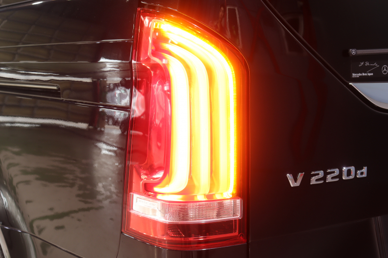 メルセデスベンツ Vクラス V220d ｱﾊﾞﾝｷﾞｬﾙﾄﾞ ﾛﾝｸﾞ ﾚｰﾀﾞｰSP　後期  ﾍﾞｰｼﾞｭ本革  ｼｰﾄﾋｰﾀｰ ﾊﾟﾉﾗﾏｻﾝﾙｰﾌ 10.25ｲﾝﾁﾜｲﾄﾞﾅﾋﾞ ﾌﾙｾｸﾞTV Burmester 360ｶﾒﾗ LEDﾍｯﾄﾞﾗｲﾄ ｱﾝﾋﾞｴﾝﾄﾗｲﾄ AMGｴｱﾛ&19ｲﾝﾁｱﾙﾐ 7速AT　2年保証