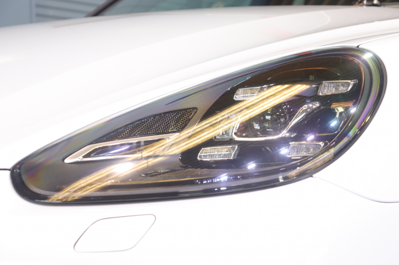 ポルシェ カイエン GTS ｽﾎﾟｰﾂｸﾛﾉP　後期最終 PASM 黒半革 ﾊﾟﾉﾗﾏｻﾝﾙｰﾌ PCMﾅﾋﾞ ｸﾙｺﾝ ｴｱｻｽ ｲｰｼﾞｰｸﾛｰｻﾞｰ ｽﾎﾟｰﾂｴｸﾞｿﾞｰｽﾄ PDLSﾌﾟﾗｽLEDﾍｯﾄﾞﾗｲﾄ ﾀｰﾎﾞﾃﾞｻﾞｲﾝ21ｲﾝﾁAW　2年保証