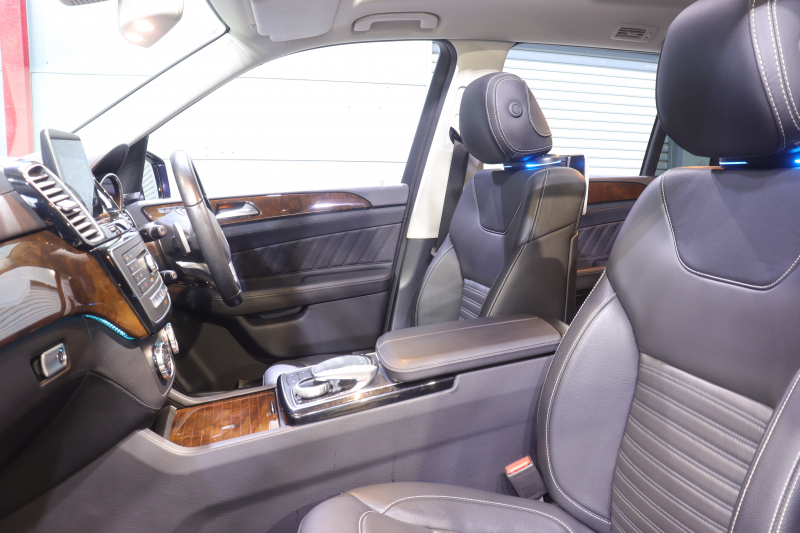 メルセデスベンツ GLS GLS350d 4MATIC ｽﾎﾟｰﾂ 1ｵｰﾅｰ ﾚｰﾀﾞｰSP　黒ﾅｯﾊﾟ革 全席ｼｰﾄﾋｰﾀｰ ﾊﾟﾉﾗﾏｻﾝﾙｰﾌ 8ｲﾝﾁﾜｲﾄﾞﾅﾋﾞ ﾌﾙｾｸﾞTV harman/kardonｻｳﾝﾄﾞ 360ｶﾒﾗ LEDﾍｯﾄﾞﾗｲﾄ 自動ﾘｱｹﾞｰﾄ AMGｴｱﾛ&21ｲﾝﾁｱﾙﾐ　2年保証