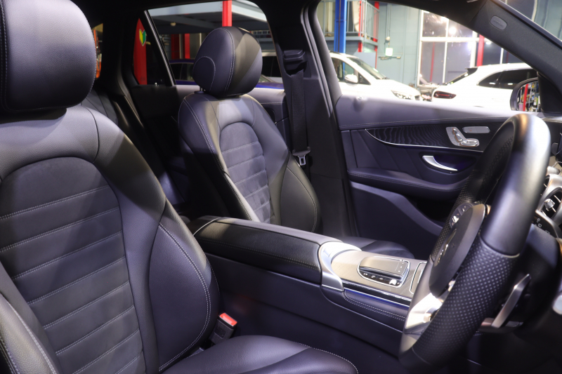 メルセデスベンツ GLC GLC220d 4MATIC AMGﾗｲﾝ ﾚｰﾀﾞｰP　後期 ｷｰﾚｽｺﾞｰ ACC ｺﾝﾋﾞ革 ﾊﾟﾉﾗﾏｻﾝﾙｰﾌ 10.25ｲﾝﾁﾜｲﾄﾞﾅﾋﾞ 12.3ｲﾝﾁｺｸﾋﾟｯﾄﾃﾞｨｽﾌﾟﾚｲ ﾏﾙﾁﾋﾞｰﾑLED 自動Rｹﾞｰﾄ AMGｴｱﾛ&19ｲﾝﾁAW　2年保証付