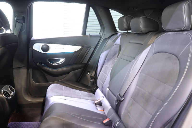 メルセデスベンツ GLC GLC220d 4MATIC ｽﾎﾟｰﾂ ﾚｰﾀﾞｰP　ACC ｷｰﾚｽｺﾞｰ ECO機能 ｺﾝﾋﾞ革 純正ﾅﾋﾞTV 360ｶﾒﾗ 自動Rｹﾞｰﾄ ﾊﾝｽﾞﾌﾘｰｱｸｾｽ PTS LEDﾍｯﾄﾞﾗｲﾄ AMGｴｱﾛ&19AW　2年保証付
