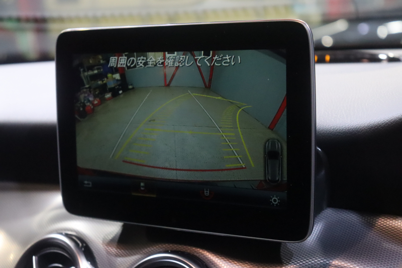 メルセデスベンツ GLA GLA220 4MATIC ﾚｰﾀﾞｰSP　後期ﾓﾃﾞﾙ 黒革 ｼｰﾄﾋｰﾀｰ 純正HDDﾅﾋﾞ TV Bｶﾒﾗ Blouetoothｵｰﾃﾞｨｵ LEDﾍｯﾄﾞﾗｲﾄ ｱｸﾃｨﾌﾞｸﾙｺﾝ 自動ﾘｱｹﾞｰﾄ 純正18ｲﾝﾁAW　2年保証