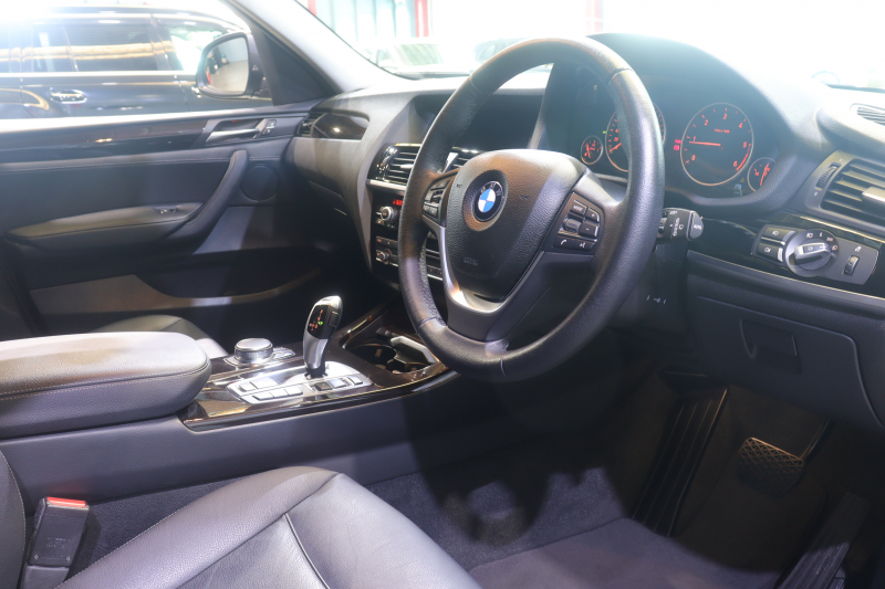 BMW X3 xDrive 20i Xﾗｲﾝ　ｺﾝﾌｫｰﾄA ｲﾝﾃﾘｼﾞｪﾝﾄS 後期 黒革 ﾋｰﾀｰ 第5世代Idriveﾅﾋﾞ TV 360ｶﾒﾗ Blouetoothｵｰﾃﾞｨｵ ACC LCW ｳｯﾄﾞｲﾝﾃﾘｱﾊﾟﾈﾙ 自動Rｹﾞｰﾄ 純正18ｲﾝﾁAW　2年保証付