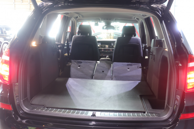 BMW X3 xDrive 20i Xﾗｲﾝ　ｺﾝﾌｫｰﾄA ｲﾝﾃﾘｼﾞｪﾝﾄS 後期 黒革 ﾋｰﾀｰ 第5世代Idriveﾅﾋﾞ TV 360ｶﾒﾗ Blouetoothｵｰﾃﾞｨｵ ACC LCW ｳｯﾄﾞｲﾝﾃﾘｱﾊﾟﾈﾙ 自動Rｹﾞｰﾄ 純正18ｲﾝﾁAW　2年保証付