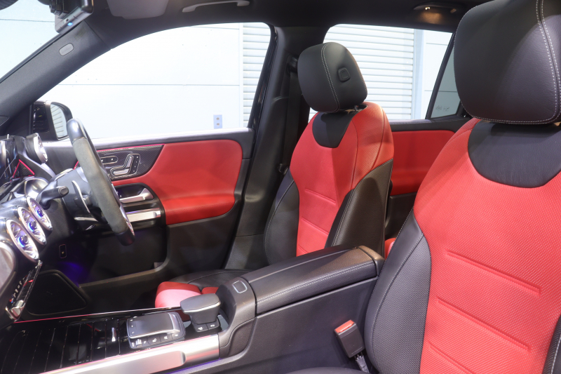 AMG GLB GLB35 4MATIC AMGﾊﾟﾌｫｰﾏﾝｽ&ｱﾄﾞﾊﾞﾝｽﾄﾞ&ﾚｰﾀﾞｰPKG　赤×黒革 ﾍﾞﾝﾁﾚｰﾀｰ ﾊﾟﾉﾗﾏSR 純正ﾅﾋﾞTV MBUX 360ｶﾒﾗ LEDﾍｯﾄﾞﾗｲﾄ 自動Rｹﾞｰﾄ AMGｴｱﾛ&19ｲﾝﾁAW　2年保証