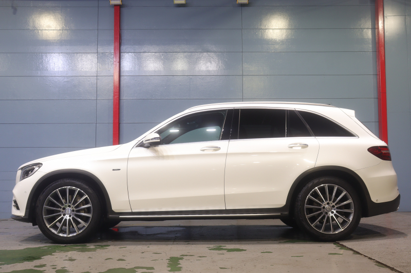 メルセデスベンツ GLC GLC250 4MATIC ｴﾃﾞｨｼｮﾝ1 ﾚｰﾀﾞｰSP　限定車 designoﾅｯﾊﾟﾚｻﾞｰ 専用ｲﾝﾃﾘｱ ｼｰﾄﾋｰﾀｰ ﾊﾟﾉﾗﾏｻﾝﾙｰﾌ 8.4ｲﾝﾁﾜｲﾄﾞﾅﾋﾞ ﾌﾞﾙﾒｽﾀｰ 360ｶﾒﾗ LEDﾍｯﾄﾞﾗｲﾄ ｱﾝﾋﾞｴﾝﾄﾗｲﾄ 自動ﾘｱｹﾞｰﾄ ｻｲﾄﾞﾗﾝﾆﾝｸﾞﾎﾞｰﾄﾞ AMGｴｱﾛ 専用20ｲﾝﾁAW　2年保証