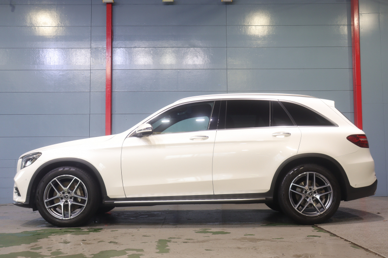 メルセデスベンツ GLC GLC220d 4MATIC ｽﾎﾟｰﾂ 本革仕様 ﾚｰﾀﾞｰP　ｷｰﾚｽｺﾞｰ 黒革 ﾊﾟﾉﾗﾏSR 純正ﾅﾋﾞTV 360ｶﾒﾗ ﾌﾞﾙﾒｽﾀｰ ﾍｯﾄﾞｱｯﾌﾟD 自動Rｹﾞｰﾄ AMGｴｱﾛ&19AW　2年保証