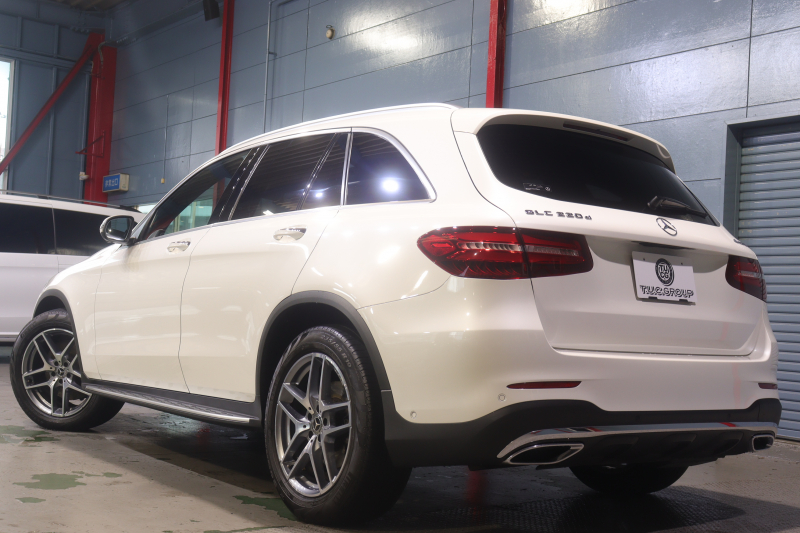 メルセデスベンツ GLC GLC220d 4MATIC ｽﾎﾟｰﾂ 本革仕様 ﾚｰﾀﾞｰP　ｷｰﾚｽｺﾞｰ 黒革 ﾊﾟﾉﾗﾏSR 純正ﾅﾋﾞTV 360ｶﾒﾗ ﾌﾞﾙﾒｽﾀｰ ﾍｯﾄﾞｱｯﾌﾟD 自動Rｹﾞｰﾄ AMGｴｱﾛ&19AW　2年保証