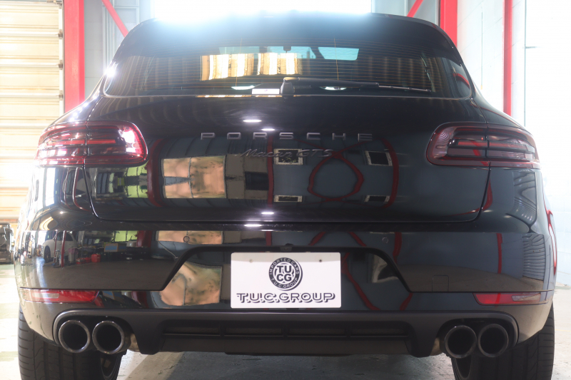 ポルシェ マカン GTS ｽﾎﾟｰﾂｸﾛﾉ&ﾀﾞｰｸｳｫｰﾙﾅｯﾄｲﾝﾃﾘｱPKG　MY17 1ｵｰﾅｰ ACC ｺﾝﾋﾞ革 ﾊﾟﾉﾗﾏｻﾝﾙｰﾌ PCMﾅﾋﾞ Carplay ｽﾎﾟｰﾂｴｸﾞｿﾞｰｽﾄ 自動Rｹﾞｰﾄ RSｽﾊﾟｲﾀﾞｰ20AW　2年保証