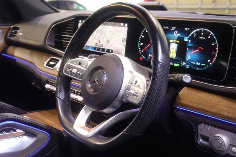 メルセデスベンツ GLE GLE450 4MATIC ｽﾎﾟｰﾂ ﾚｻﾞｰｴｸｽｸﾙｰｼﾌﾞ&ﾚｰﾀﾞｰSP　黒革 ﾍﾞﾝﾁﾚｰﾀｰ ﾊﾟﾉﾗﾏSR 12.3ｲﾝﾁﾅﾋﾞTV MBUX ﾍｯﾄﾞｱｯﾌﾟD ﾌﾞﾙﾒｽﾀｰ 自動Rｹﾞｰﾄ ﾌｯﾄﾄﾗﾝｸOP LEDﾍｯﾄﾞﾗｲﾄ AMGｴｱﾛ&20AW　2年保証
