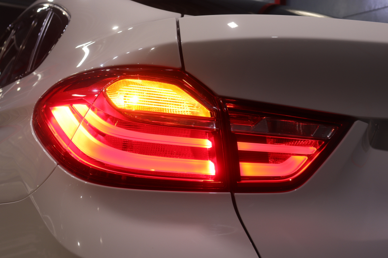 BMW X4 X4 XDrive 28i Mｽﾎﾟｰﾂ　1ｵｰﾅｰ 黒革 ﾋｰﾀｰ 8.8ｲﾝﾁﾅﾋﾞ TV 360ｶﾒﾗ Blouetoothｵｰﾃﾞｨｵ ｱﾀﾞﾌﾟﾃｨﾌﾞｸﾙｰｽﾞｺﾝﾄﾛｰﾙ Mｽﾎﾟｰﾂｻｽﾍﾟﾝｼｮﾝ Mｴｱﾛ&19ｲﾝﾁAW　2年保証