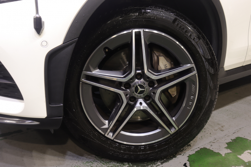 メルセデスベンツ GLC GLC220d 4MATIC AMGﾗｲﾝ ﾚｻﾞｰEXｸﾙｰｼﾌﾞ&RSP　1ｵﾅ 後期 ACC 黒革 ﾏｯｻｰｼﾞ機能 ﾊﾟﾉﾗﾏｻﾝﾙｰﾌ 10.25ｲﾝﾁﾜｲﾄﾞﾅﾋﾞ 12.3ｲﾝﾁｺｸﾋﾟｯﾄﾃﾞｨｽﾌﾟﾚｲ ﾏﾙﾁﾋﾞｰﾑLED 自動Rｹﾞｰﾄ AMGｴｱﾛ&19ｲﾝﾁAW　2年保証付
