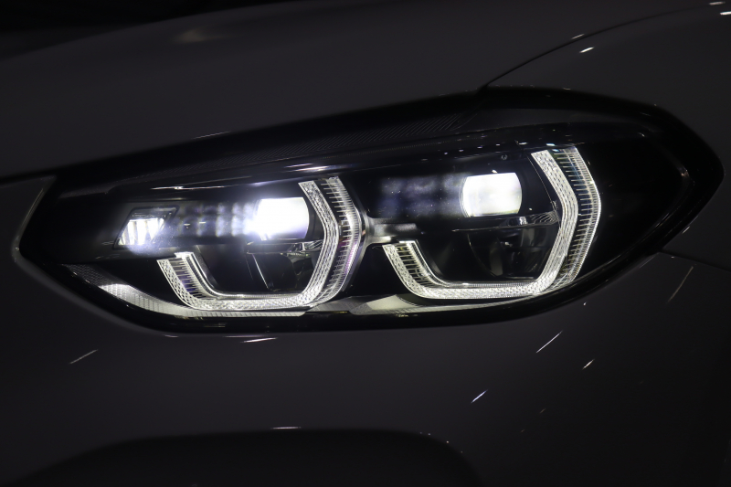 BMW Mシリーズ X4M ｺﾝﾍﾟﾃｨｼｮﾝ　ﾄﾞﾗｲﾋﾞﾝｸﾞｱｼｽﾄﾌﾟﾗｽ ﾌﾞﾗｯｸﾚｻﾞｰﾒﾘﾉ ﾍﾞﾝﾁﾚｰﾀｰ 全席ﾋｰﾀｰ 第6世代IDriveﾅﾋﾞTV 360ｶﾒﾗ Carplay ｶｰﾎﾞﾝｲﾝﾃﾘｱﾄﾘﾑ Mｴｷｿﾞｰｽﾄｼｽﾃﾑ Mｴｱﾛ&21ｲﾝﾁAW　2年保証