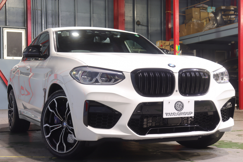 BMW Mシリーズ X4M ｺﾝﾍﾟﾃｨｼｮﾝ　ﾄﾞﾗｲﾋﾞﾝｸﾞｱｼｽﾄﾌﾟﾗｽ ﾌﾞﾗｯｸﾚｻﾞｰﾒﾘﾉ ﾍﾞﾝﾁﾚｰﾀｰ 全席ﾋｰﾀｰ 第6世代IDriveﾅﾋﾞTV 360ｶﾒﾗ Carplay ｶｰﾎﾞﾝｲﾝﾃﾘｱﾄﾘﾑ Mｴｷｿﾞｰｽﾄｼｽﾃﾑ Mｴｱﾛ&21ｲﾝﾁAW　2年保証