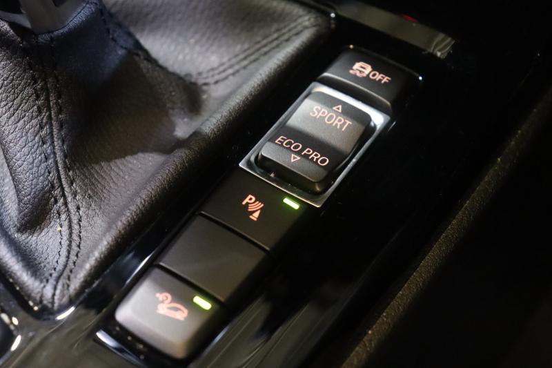 BMW X1 XDrive20i Xﾗｲﾝ ﾊｲﾗｲﾝﾊﾟｯｹｰｼﾞ　ﾓｶﾌﾞﾗｳﾝﾚｻﾞｰ ﾋｰﾀｰ IDriveﾅﾋﾞ ﾊﾞｯｸｶﾒﾗ ﾊﾟｰｷﾝｸﾞｾﾝｻｰ ﾍｯﾄﾞｱｯﾌﾟﾃﾞｨｽﾌﾟﾚｲ ｱﾀﾞﾌﾟﾃｨﾌﾞｸﾙｰｽﾞｺﾝﾄﾛｰﾙ LEDﾍｯﾄﾞﾗｲﾄ 純正18ｲﾝﾁAW(ｽﾀｲﾘﾝｸﾞ569)　2年保証