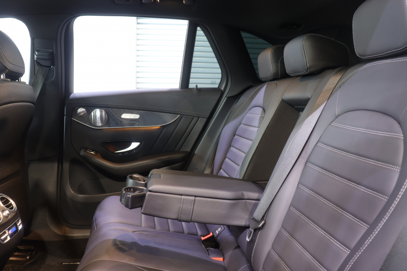 AMG GLC GLC43 4MATIC ﾚｻﾞｰｴｸｽｸﾙｰｼﾌﾞﾊﾟｯｹｰｼﾞ　黒革 ﾊﾟﾉﾗﾏSR MBUXﾅﾋﾞ TV 360ｶﾒﾗ Carplay ｱﾀﾞﾌﾟﾃｨﾌﾞｸﾙｰｽﾞｺﾝﾄﾛｰﾙ ﾍｯﾄﾞｱｯﾌﾟﾃﾞｨｽﾌﾟﾚｲ AMGﾊﾟﾌｫｰﾏﾝｽｴｸﾞｿﾞｰｽﾄ AMG強化ﾌﾞﾚｰｷ AMGｴｱﾛ&20ｲﾝﾁAW　2年保証付