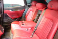 マセラティ レヴァンテ S　赤革 全席ｼｰﾄﾋｰﾀｰ ﾍﾞﾝﾁﾚｰﾀｰ ﾊﾟﾉﾗﾏｻﾝﾙｰﾌ 8.4ｲﾝﾁﾀｯﾁｺﾝﾄﾛｰﾙﾅﾋﾞ CarPlay ﾌﾙｾｸﾞTV ﾌﾟｯｼｭｽﾀｰﾄ ｱｸﾃｨﾌﾞｸﾙｺﾝ ﾚｰﾝｷｰﾌﾟ ﾌﾞﾗｲﾝﾄﾞｽﾎﾟｯﾄ ﾄﾗﾌｨｯｸｻｲﾝｱｼｽﾄ 360ｶﾒﾗ 自動ﾘｱｹﾞｰﾄ 21ｲﾝﾁｱﾝﾃｰｵｱﾙﾐ　2年保証