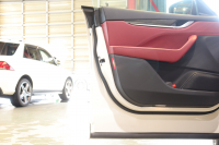 マセラティ レヴァンテ S　赤革 全席ｼｰﾄﾋｰﾀｰ ﾍﾞﾝﾁﾚｰﾀｰ ﾊﾟﾉﾗﾏｻﾝﾙｰﾌ 8.4ｲﾝﾁﾀｯﾁｺﾝﾄﾛｰﾙﾅﾋﾞ CarPlay ﾌﾙｾｸﾞTV ﾌﾟｯｼｭｽﾀｰﾄ ｱｸﾃｨﾌﾞｸﾙｺﾝ ﾚｰﾝｷｰﾌﾟ ﾌﾞﾗｲﾝﾄﾞｽﾎﾟｯﾄ ﾄﾗﾌｨｯｸｻｲﾝｱｼｽﾄ 360ｶﾒﾗ 自動ﾘｱｹﾞｰﾄ 21ｲﾝﾁｱﾝﾃｰｵｱﾙﾐ　2年保証