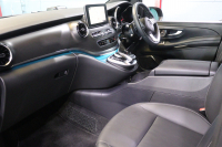 メルセデスベンツ Vクラス V260 ｱﾊﾞﾝｷﾞｬﾙﾄﾞ ﾛﾝｸﾞ AMGﾗｲﾝ ｴｸｽｸﾙｰｼﾌﾞｼｰﾄPKG ﾚｰﾀﾞｰSP　105台限定 黒革 ﾊﾟﾉﾗﾏｻﾝﾙｰﾌ 8.4ｲﾝﾁﾜｲﾄﾞﾅﾋﾞ Burmesterｻｳﾝﾄﾞ Carrozeriaﾘｱﾓﾆﾀｰ 2列目ｴｸｽｸﾙｰｼﾌﾞｼｰﾄ ｼｰﾄﾋｰﾀｰ ﾍﾞﾝﾁﾚｰﾀｰ ﾏｯｻｰｼﾞ 冷蔵庫付ｾﾝﾀｰｺﾝｿｰﾙ　2年保証